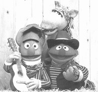 Ernie und Bert und Horse